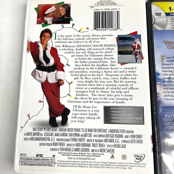 Disney Christmas Movie Bundle - Picture 3 of 5